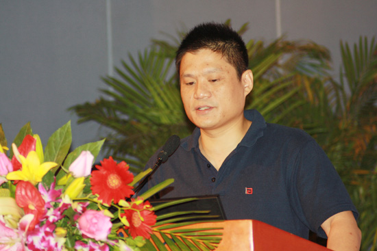 北京优胜客互联信息顾问有限公司董事长发表《智慧城市发展展望》主题演讲