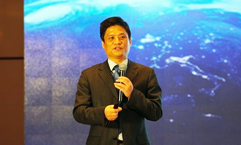 杨冰之：数据驱动行业融合升维