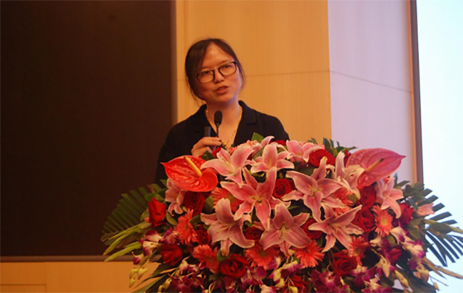 优胜客海洋常务副总经理王路燕出席会议并发布了《优胜客数据基因3.0产品》