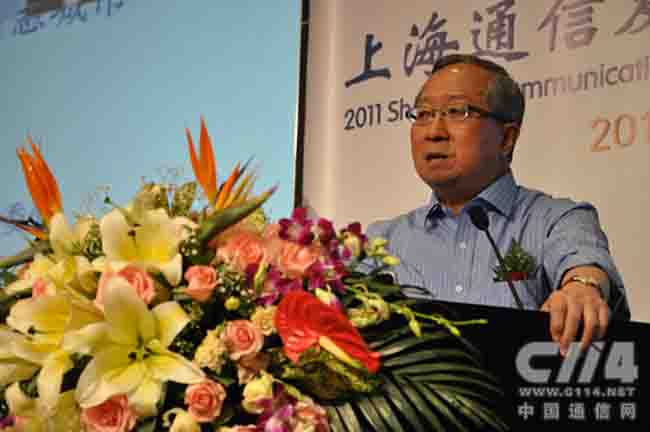 高新民：智慧城市建设应避免新瓶装老酒及纸上谈兵